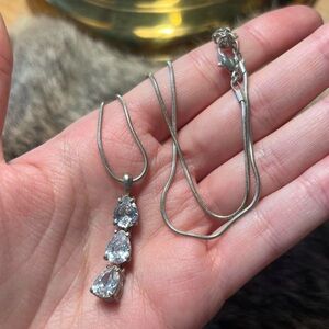 Vintage silver toned pear CZ drop pendant necklace